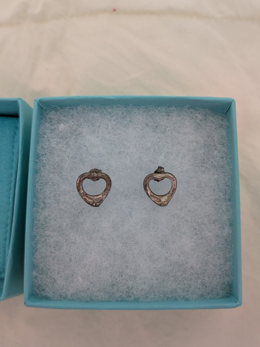 Tiffany Elsa Peretti Open Heart earrings